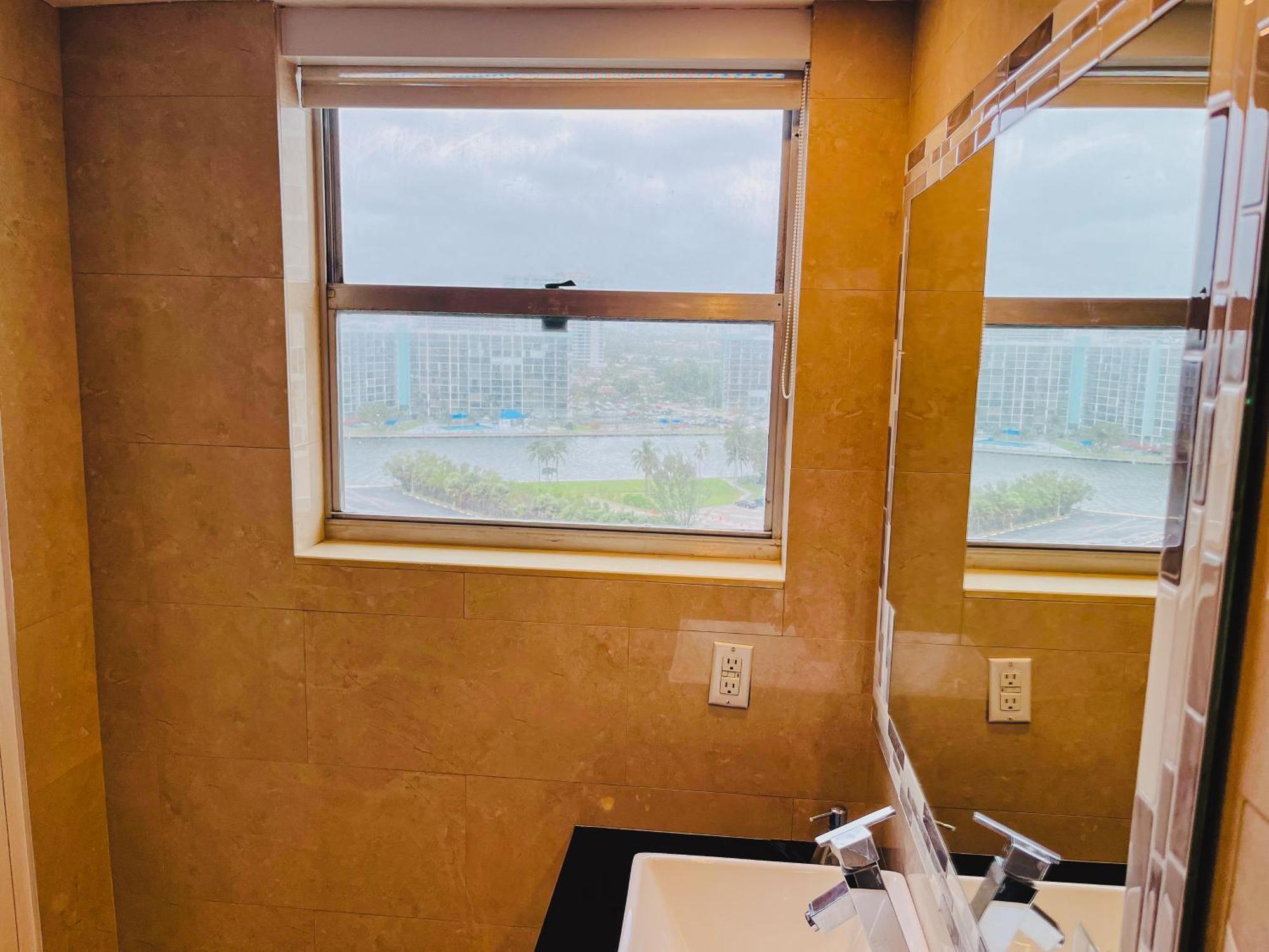 Miami Hollywood Awesome 2 Bedroom 2 Bathroom 003-22Bvic Luaran gambar